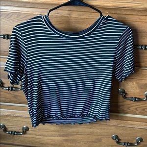 Black and white cropped shirt